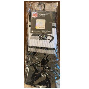 NFL Seattle Seahawks Team Football Premium Crew Socks Sz: 9-13 NWT